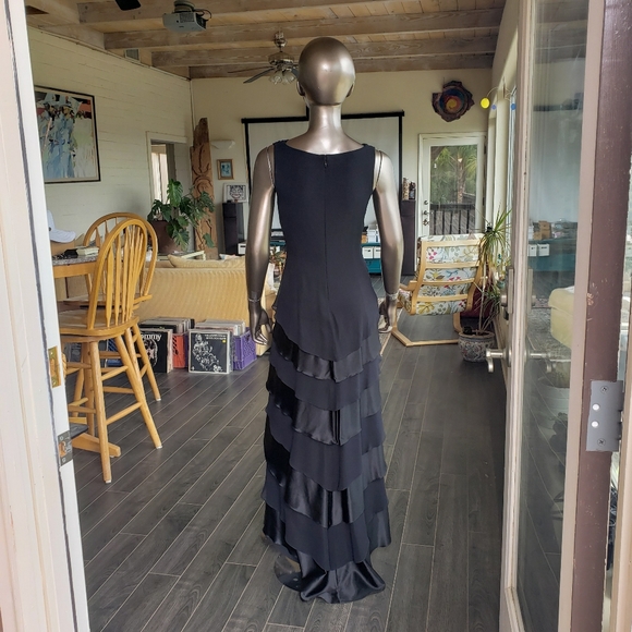 Emily in Paris Inspo: NWT Vintage Tadashi Shoji Silk Waterfall Dress - Picture 8 of 16